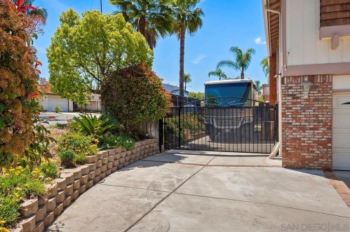 14279 Jennings Vista Way, Lakeside, CA 92040-5819