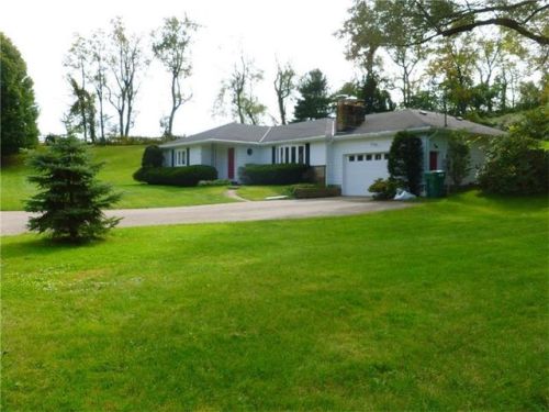 2425 Us Route 30, Hookstown, PA 15050-1418