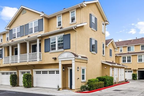 602 Silk Tree, Irvine, CA 92606-4513