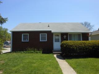 1917 Maple St, Columbus, IN 47201-4372