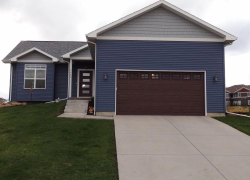 404 Lillehammer Ln, Mount Horeb, WI