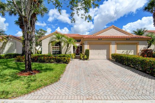 7909 Coral Pointe Dr, Delray Beach, FL 33446-3370