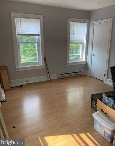 74 Evans St, Pottstown PA 19464-5547 exterior