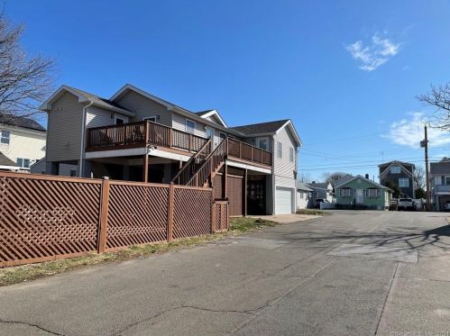 34 Elaine Rd, Milford, CT 06460-7627