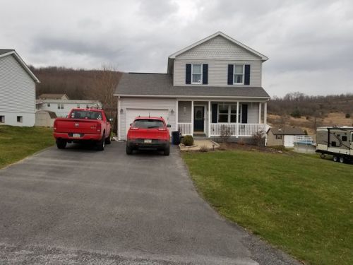 212 Shardan Ave, Curwensville, PA 16833-6836
