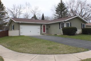 2414 Westbrook Ln, Madison, WI 53711-4167