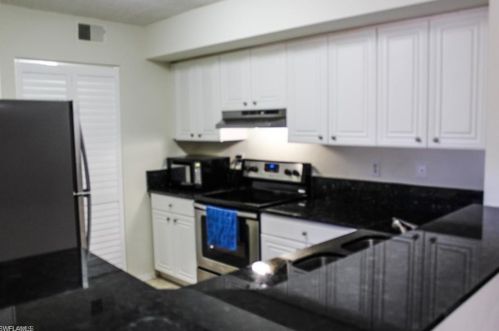 8245 Ibis Club Dr, Naples, FL 34104-7479