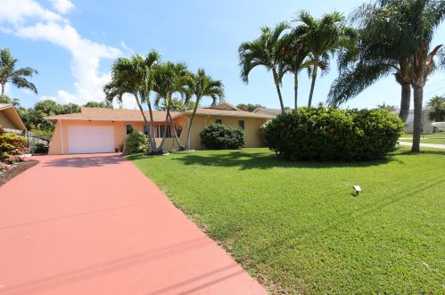 2043 Waterway Dr, West Palm Beach, FL 33408-2733