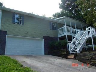 7518 Irongate Dr, Hixson, TN 37343-2443