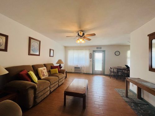 90 Coventry D, West Palm Beach FL  33417-6758 exterior