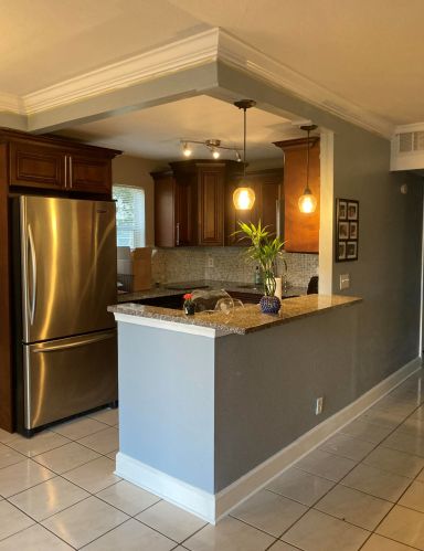 685 Saxony O, Delray Beach FL  33446-1046 exterior
