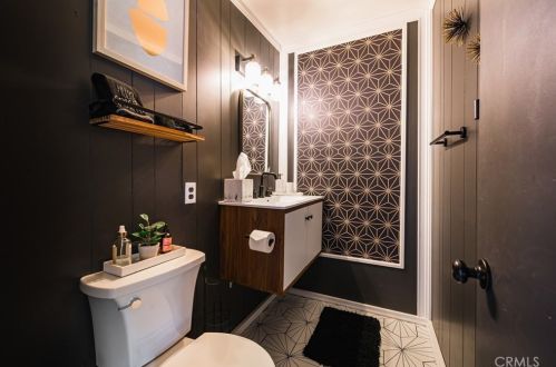 328 Sherwood Blvd, Big Bear City CA  92314 exterior