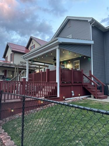 5 Harris St, West Newton, PA 15089-1411