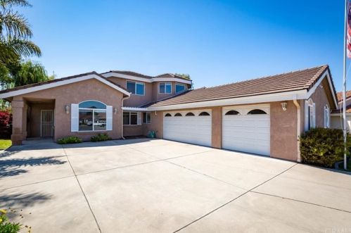 486 Noel St, Pismo Beach, CA 93420-3739