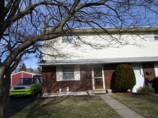 306 Poplar St, Catasauqua, PA 18032-1333
