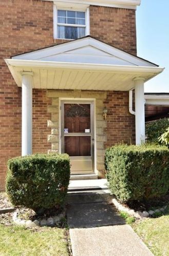 3780 Wayne Rd, Whitaker, PA 15120-3069