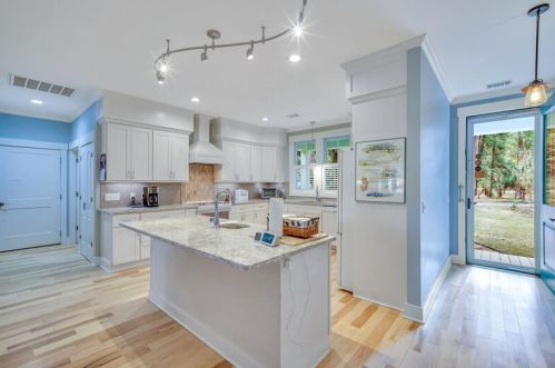12 Inwood Plantation Dr, Beaufort, SC 29906-9462