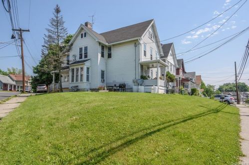 145 Main St, Middletown, NY 10940-5118