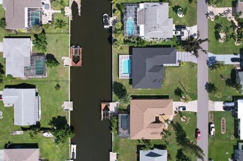 1457 16 St, Cape Coral FL  33990-6717 exterior