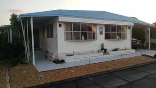 3335 Tiki Dr, Tarpon Springs, FL 34691-3262