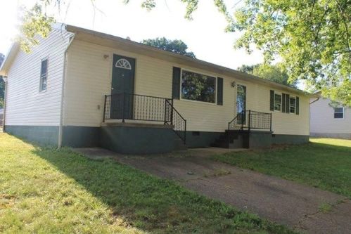 107 Gavin St, Bidwell, OH 45614-9232