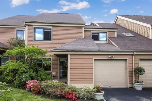 7 Bayberry Close, Rye Brook, NY 10573-1646