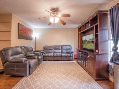 1750 Graham St, Stephenville, TX 76401-2202