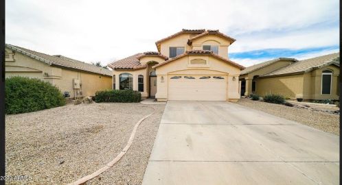 491 Cathy Dr, Gilbert AZ 85296-3641 exterior