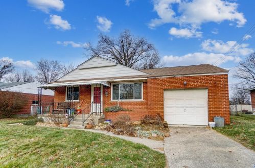 8683 Brent Dr, Cincinnati, OH 45231-4909