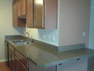 6206 Robinson St, Shawnee Mission KS  66202-3055 exterior