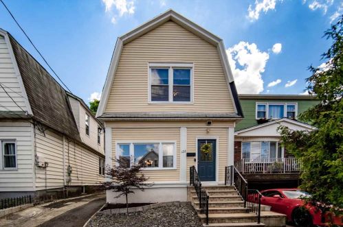 122 49th St, Bayonne NJ  07002-3135 exterior