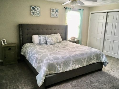 17 Pne Ave, Coventry RI 02816-5929 exterior