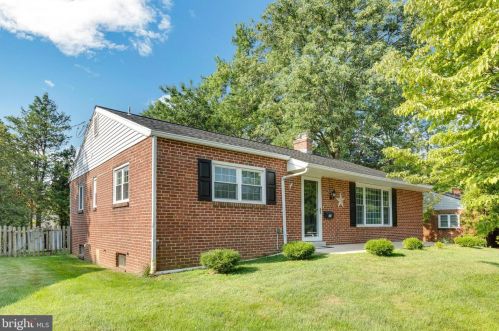 104 Bette Rd, Wilmington, DE 19803-3431