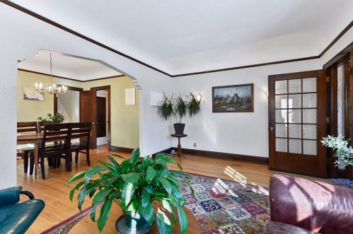 3543 James Ave, Minneapolis MN 55412-1637 exterior