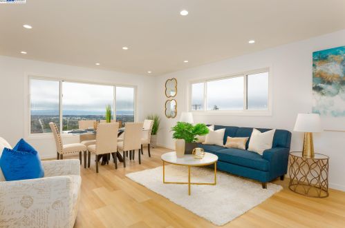 16609 Winding Blvd, San Leandro CA  94578-1248 exterior