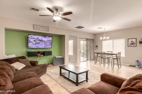 33712 26th Ave, Phoenix, AZ 85085-5060