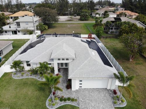 1731 30th St, Cape Coral, FL 33914-4070