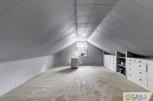 23 Victory Pl, East Brunswick NJ  08816-2232 exterior