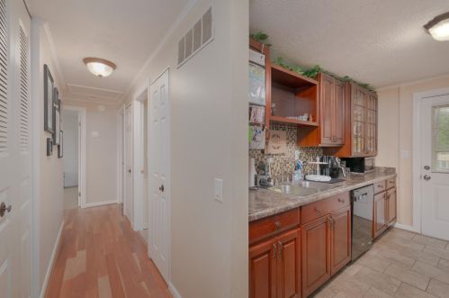 1158 Muirwood Ln, Stonelick, OH 45103-1070