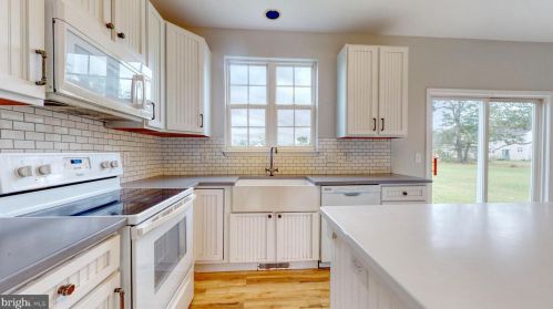 5 Waterford Ln, Selbyville DE  19975-9121 exterior