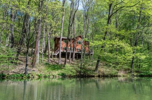 178 Snee Ln, Champion, PA 15622