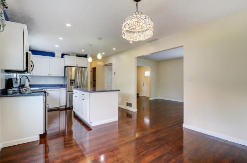 2434 Northbranch Rd, Darbydale OH  43123-1631 exterior