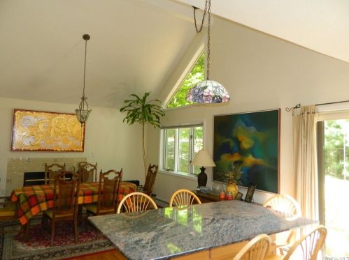 231 Briarwood Dr, Somers Town NY  10589-1810 exterior