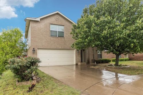 7320 Little Mohican Dr, Fort Worth, TX 76179-4589