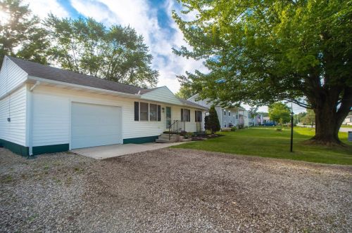 2672 Capaldi Dr, Marion, OH 43302-8627