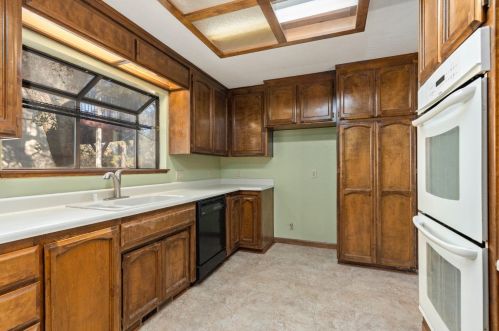 18252 Hummingbird Dr, Lake Wildwood CA  95946-9699 exterior