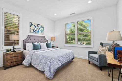 80 Hazelton, Irvine CA  92620-2189 exterior