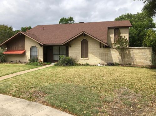 1617 Versailles Dr, Richardson, TX 75081-1921
