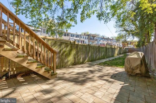 2015 Naylor Rd, Washington DC 20020-4515 exterior