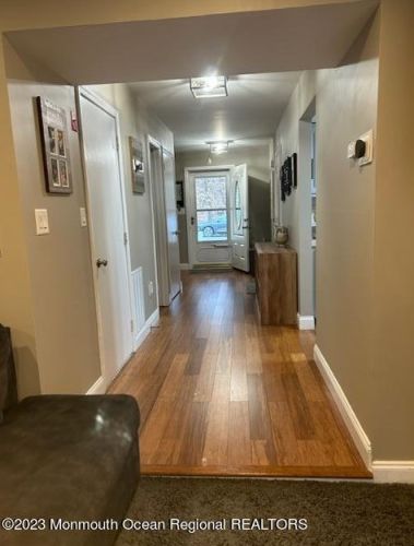 20 Bradford Dr, Old Bridge NJ  08857-3103 exterior